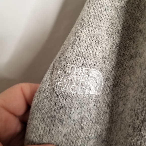 The North Face fleece lined hoodie - Picture 7 of 9